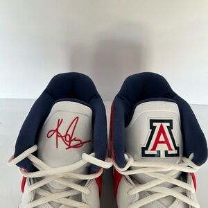 #1 Ranked University of Arizona🏀, NIKE Kyrie Infinity, official basketball shoe.